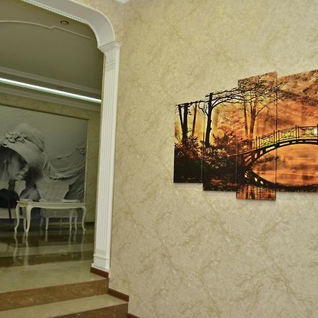 Khrchit Hotel Martuni ภายนอก รูปภาพ