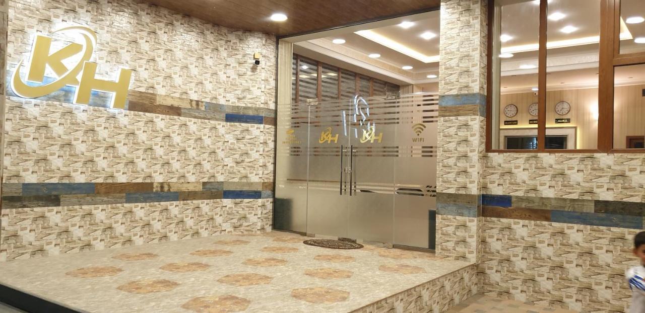 Khrchit Hotel Martuni ภายนอก รูปภาพ