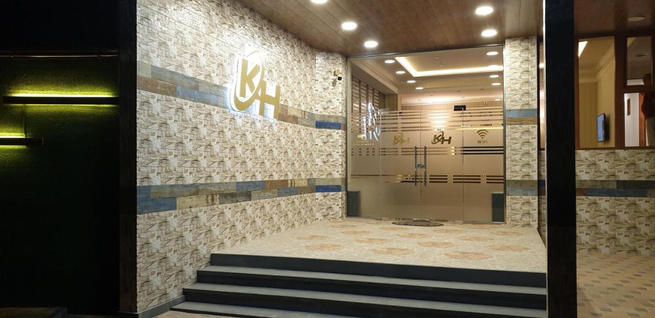 Khrchit Hotel Martuni ภายนอก รูปภาพ